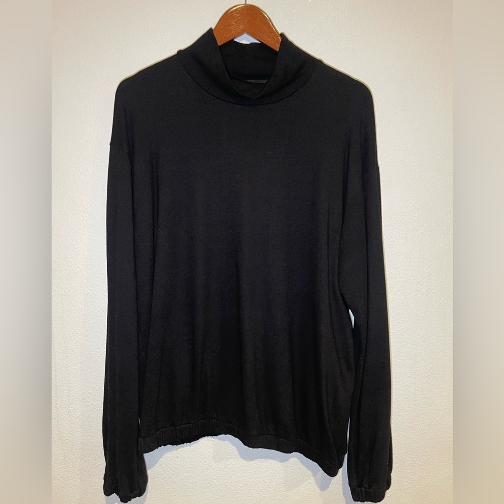 Sundry for Evereve Classic Black Top
